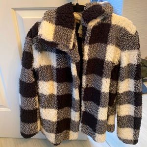 Knox Rose black and white Sherpa jacket